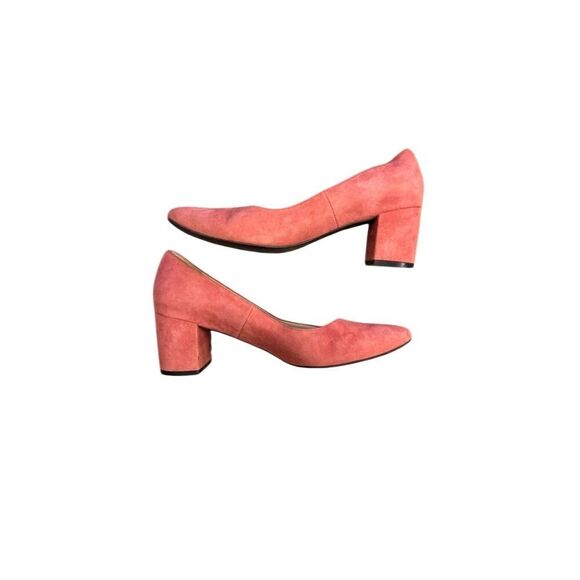 Cole Haan Women's Red Suede Pointed Toe Block Heels Size 8B - Picture 4 of 9